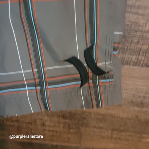 Vtg Hurly Cargo Plaid Board Shorts 38 Olive Multi Embroidered Logo Preppy Beach - Picture 4 of 12